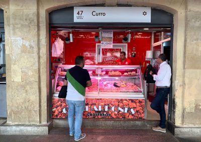 Puesto 047 – Carnicería Curro